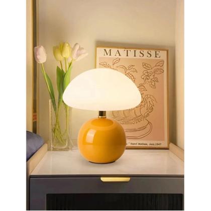 Imagem de Abajur de Mesa LED com 5 Cores - Branco, Rosa, Vermelho, Bege e Laranja