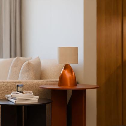 Imagem de Abajur Luminária De Mesa Clássico Bojudo Cobre Com Cúpula Para Decoração Casa e sala, Quarto e Cabeceira De Cama, Escritório leitura e Estudar