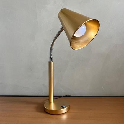 Imagem de Abajur Luminária De Mesa Flexível Interruptor Dourado Para Sala de estar, Quarto e cabeceira cama, Escritório leitura.