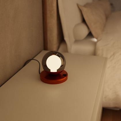 Imagem de Abajur luminaria de Mesa Moderno Dama Com Globo Rosca 10cm de Alumínio e Bivolt Para Cabeceira de Cama, Quarto ou Sala