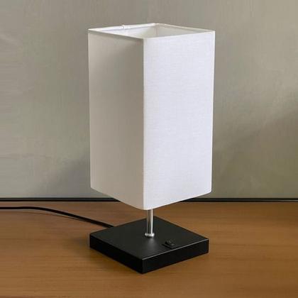 Imagem de Abajur luminária de Mesa Quadrado de alumínio Com Interruptor e bivolt Com Cúpula algodão Ref 49