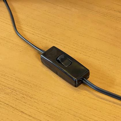 Imagem de Abajur Luminária de Mesa Redonda Moderno Com Interruptor Cúpula 3D Decorativa para Sala, Quarto, Escritório e Cabeceira De Cama Preto Cupula Branco