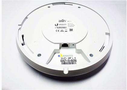 Imagem de Access Point Ubiquiti UAP-LR AP 2.4GHZ 300MBPS LONGO ALCANCE (SEM CAIXA) NÃO É DUAL BAND