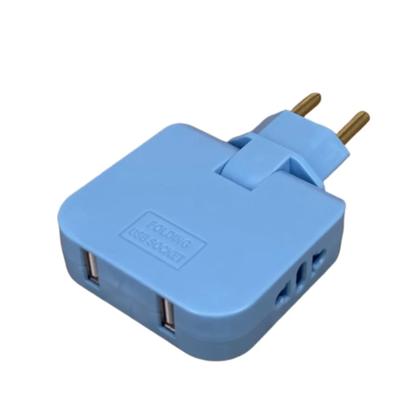 Imagem de Adaptador De Plugue Azul Rotativo Em 180 Graus Padrão Tomada Dupla E Porta De Carregamento USB