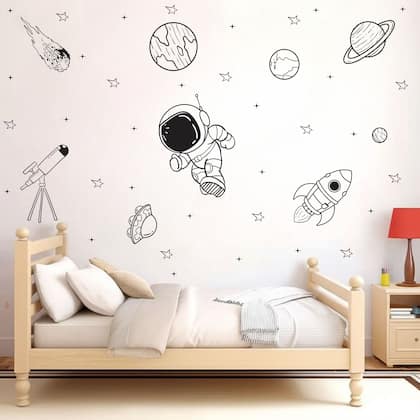 Imagem de adesivo de parede astronauta planetas foguete e luneta preto decoração quarto infantil