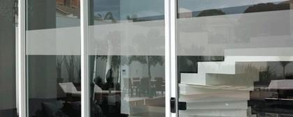 Imagem de Adesivo Jateado Faixa Sinalização Portas Blindex Box Vidro