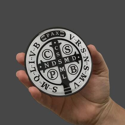 Imagem de Adesivo Medalha De São Bento Branco Resinado Médio