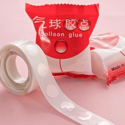 Imagem de Adesivo para Balões  Ballon Glue  Cartela com 100 Unidades de Adesivos Transparentes