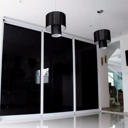 Imagem de Adesivo Vinil Preto Blecaute Bloqueia Luz Solar Janela Vidro Porta Película Lavável Blackout