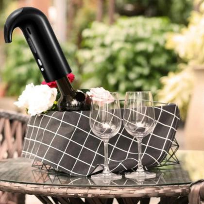 Imagem de Aerador de Vinho Elétrico Automático, Dispensador e Decantador Premium, Recarregável, Preto