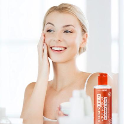 Imagem de Água Micelar Demaquilante Facial Vitamina C Dermachem 250ml