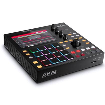 AKAI - MPC ONE com 7