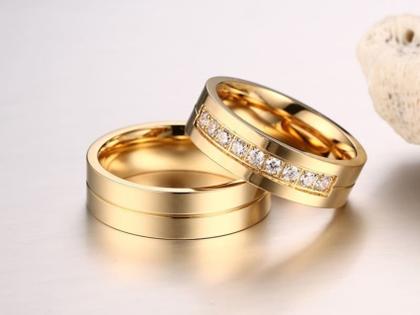 Imagem de Alianças Banhada Ouro 18k Casamento Tradicional Noivado Anel Anatômicas Resistentes Bonitas Presente Celebração União Presente de Dia dos Namorados