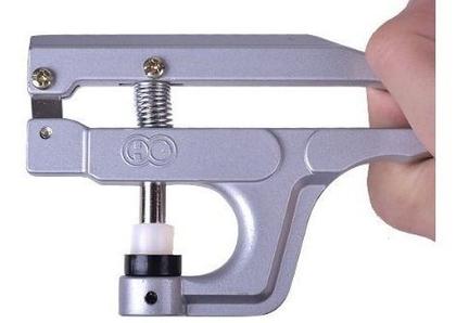 Imagem de Alicate Aplicar Botão Plástico 3 Matriz + 100 Botões Agulhão