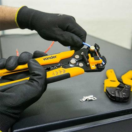 Imagem de Alicate Corte Desencapador Crimpador De Fios 8 203mm Vonder