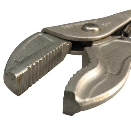 Imagem de Alicate De Pressão Boca Triangular 10 Pol R27210010 3301832 Gedore Red