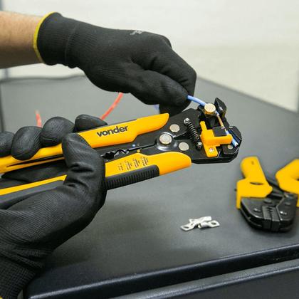 Imagem de Alicate Desencapador de Fios 8" Vonder 3686000008