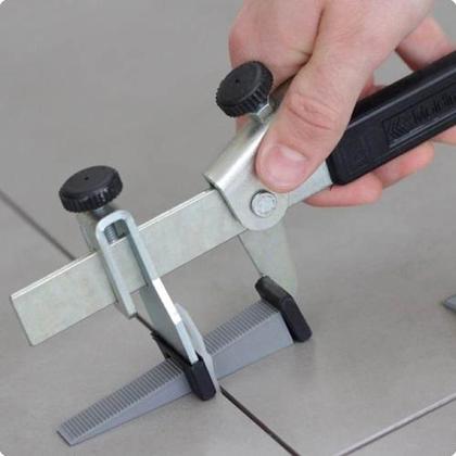 Imagem de Alicate Nivela Piso Aço - Linha Fit E Max - Reduz Instalação Em Até 50%