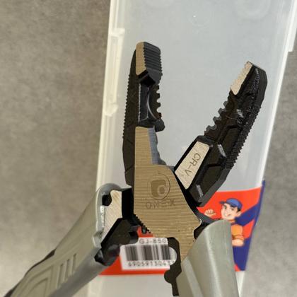 Imagem de Alicate Universal 8 Multifuncional Eletricista Profissional