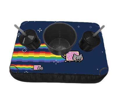 Imagem de Almofada Bandeja Pipoca Balde e 2 Copos Suede Macio e Madeira Personalizado