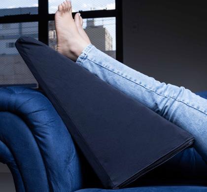 Imagem de Almofada Triangular Anatômico Casca De Ovo Sem Capa Apoio Encosto Costa Travesseiro Leitura