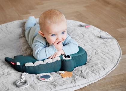 Imagem de Almofada Tummy Time feita por Deer com dentição Toys Mirror