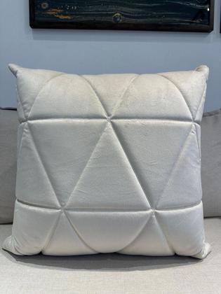 Imagem de Almofada vel off 52x52 alto relevo mod 2