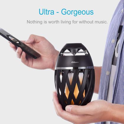 Alto-Falante Bluetooth DiKaou à Prova D'Água com Lanterna Imagem de Alto-Falante Bluetooth DiKaou à Prova D'Água com Lanterna