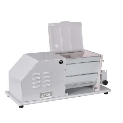 Imagem de Amassadeira Masseira Espiral para 3 Kg de Massa Industrial Cozinha Aço Carbono Sovar Misturar Branco