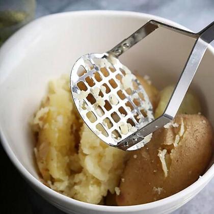 Imagem de Amassador Batata Legumes Cabo Reforçado Espremedor Aço Inox