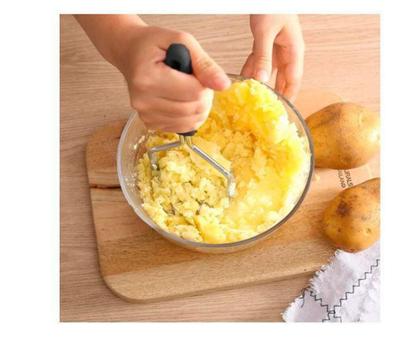 Imagem de Amassador de Batata e Legumes Manual Aço Inox Cabo Plástico - TOP UTIL