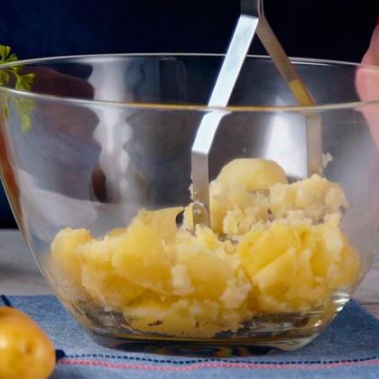 Imagem de Amassador Espremedor De Batatas Purê Legumes De Inox - CLINK