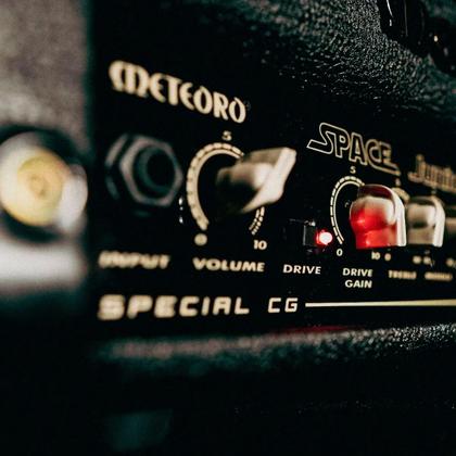 Imagem de Amplificador Guitarra 30W RMS  Faiska Meteoro Space JR F350