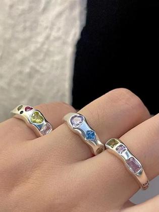 Imagem de Anéis de Aço Inoxidável com Pedra Irregular Prateada para Mulheres - Alianças de Noivado e Casamento