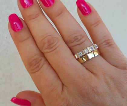 Imagem de Anel Aparador Meia Aliança Prata 925 e Aplique em Ouro 14 K