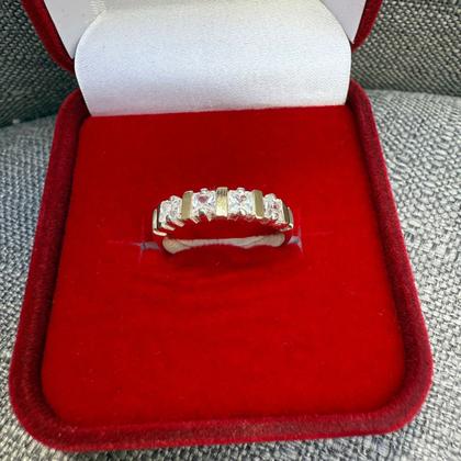 Imagem de Anel Aparador Meia Aliança Prata 925 e Aplique em Ouro 14 K