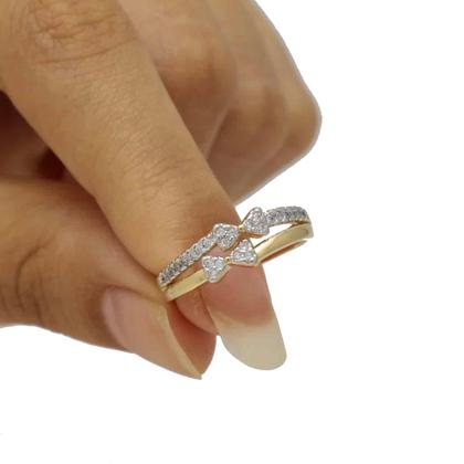 Imagem de Anel Aro Duplo e Dois Pequenos Laços Cravejado com Zircônias Folheado em Ouro 18K