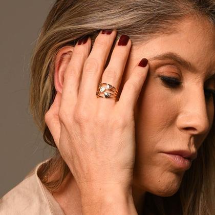 Imagem de Anel Aros e Corações em Três Cores Folheado a Ouro 18k