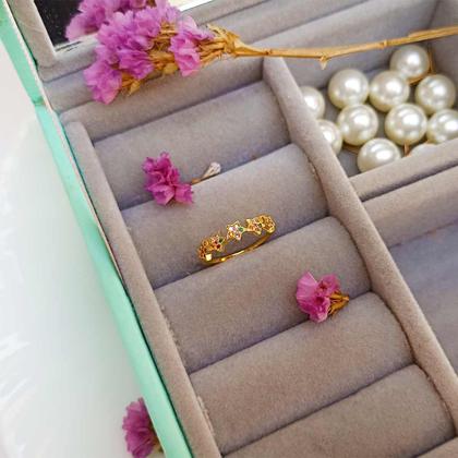 Imagem de Anel com Estrelas Coloridas Softjoias Folheado em Ouro 18K