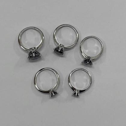 Imagem de Anel De Moissanite Feminino 1/2/3/5ct JoyceJelly Em Prata Esterlina 925 Luxuoso Para Casamento