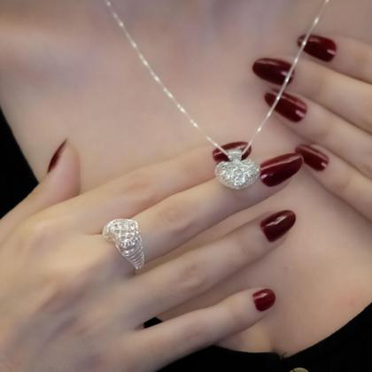 Imagem de Anel de Prata Coração Filigrana 15x13mm