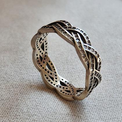 Imagem de Anel Entrelaçado Duplo Prata 925 com Zircônias Feminino