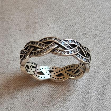 Imagem de Anel Entrelaçado Duplo Prata 925 com Zircônias Feminino