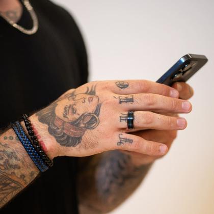 Imagem de Anel Masculino 8mm Tungstênio Preto e Azul