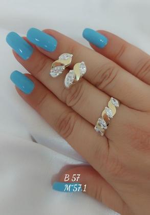 Imagem de Anel Meia Aliança Em Prata Zircônias e Aplique em Ouro 14 K