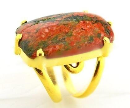 Imagem de Anel Pedra Unakita Retangular Natural Dourado Aro Ajustavel