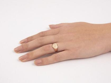 Imagem de Anel Personalizado Com Iniciais Casal Coração Ouro 18k A511