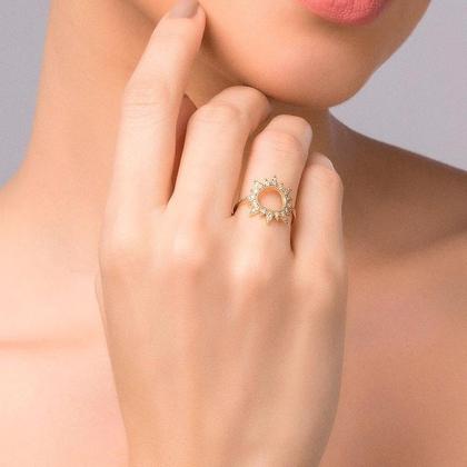 Imagem de Anel Rommanel Sol Folheado a Ouro com Zircônias 513398