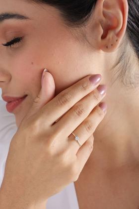 Imagem de Anel Solitario em Prata 950 Com Preda Zirconia