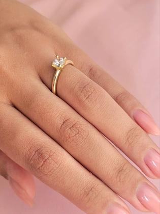 Imagem de Anel Solitário Ouro 18k - 2.30